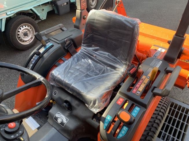 トラクター GB110DA5 写真５